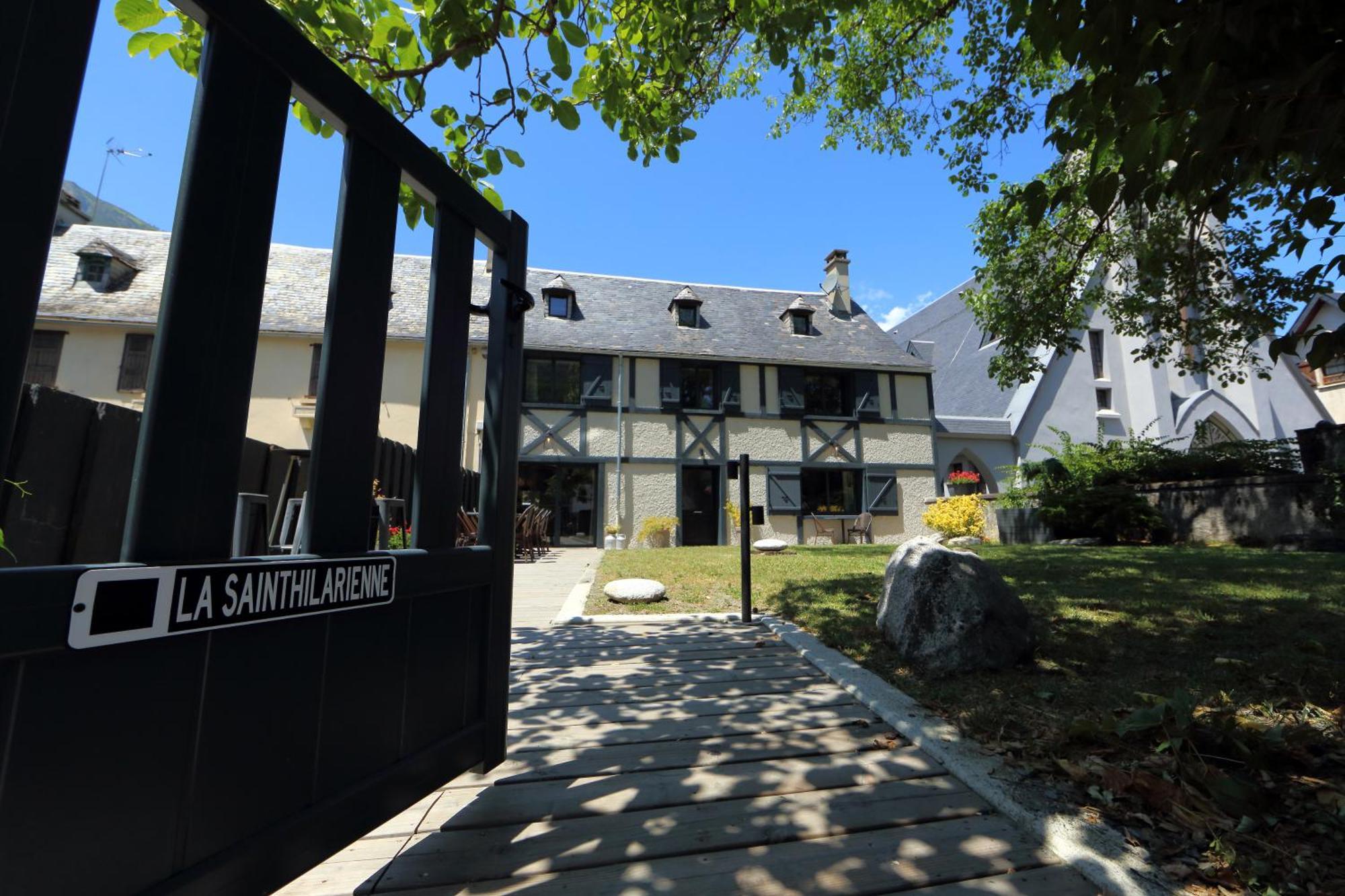 La Sainthilarienne B&B 외부 사진
